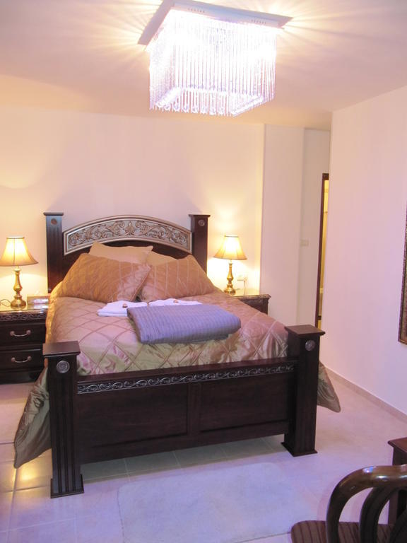 Jerusalem Hills Inn Abu Ghaush Стая снимка